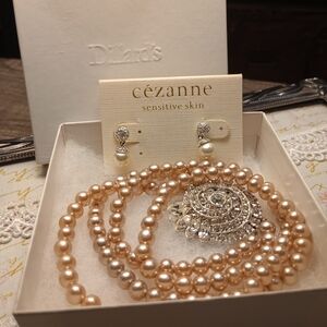 Pearl and Silver Jewelry Set